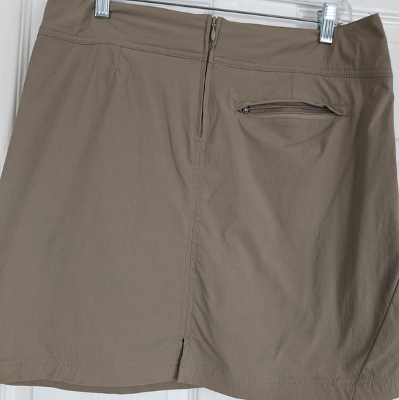 2 Royal Robbins Skorts - Picture 13 of 14